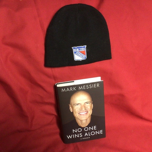 Mark Messiers book - Picture 1 of 2